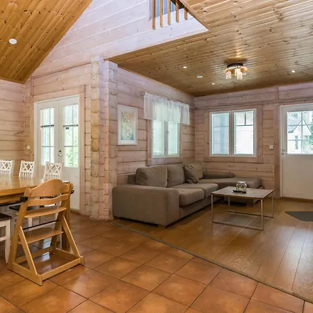 Сasa de vacaciones Hongantaka By Interhome